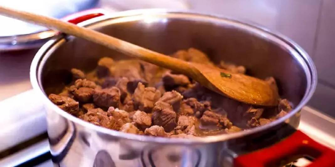 Sert kalan etin çözümü tek bir malzemede! Bilimsel olarak da kanıtlandı: Eti yumuşacık yapıyor… 2